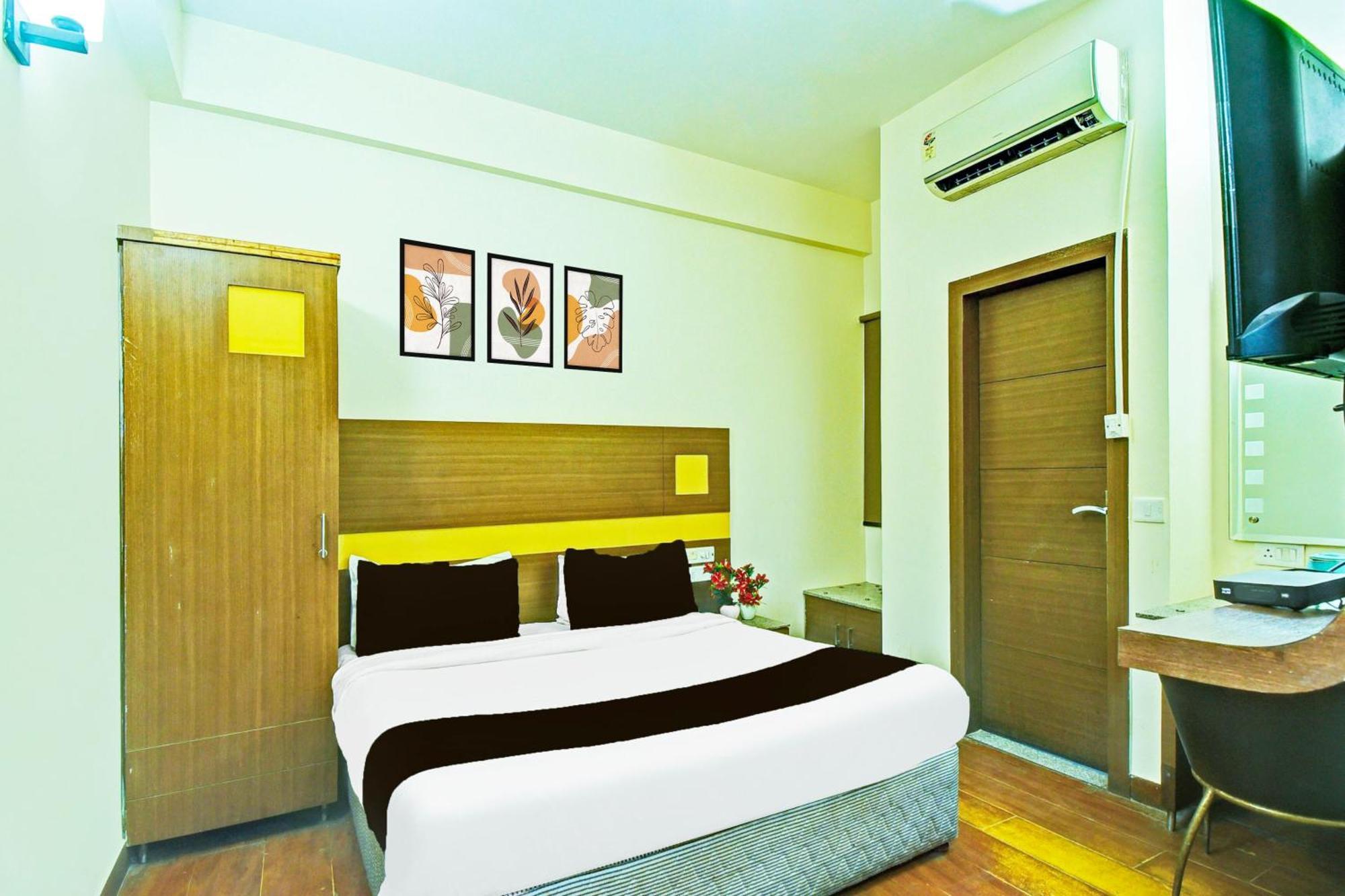 Super Townhouse Amrapali Circle Formerly Hotel Aqua 자이푸르 외부 사진