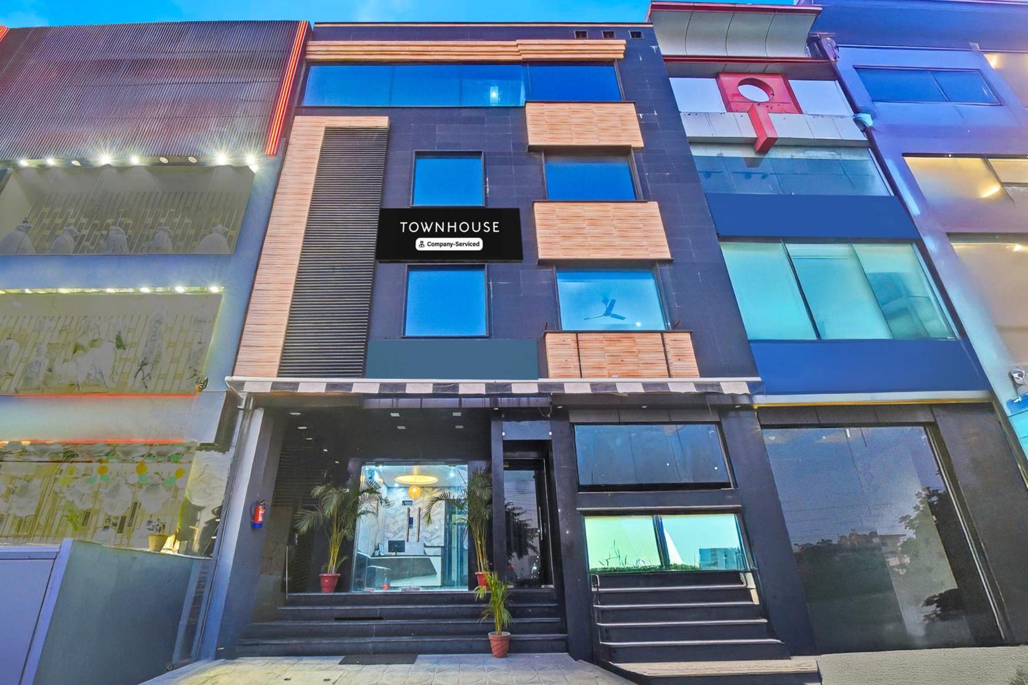 Super Townhouse Amrapali Circle Formerly Hotel Aqua 자이푸르 외부 사진