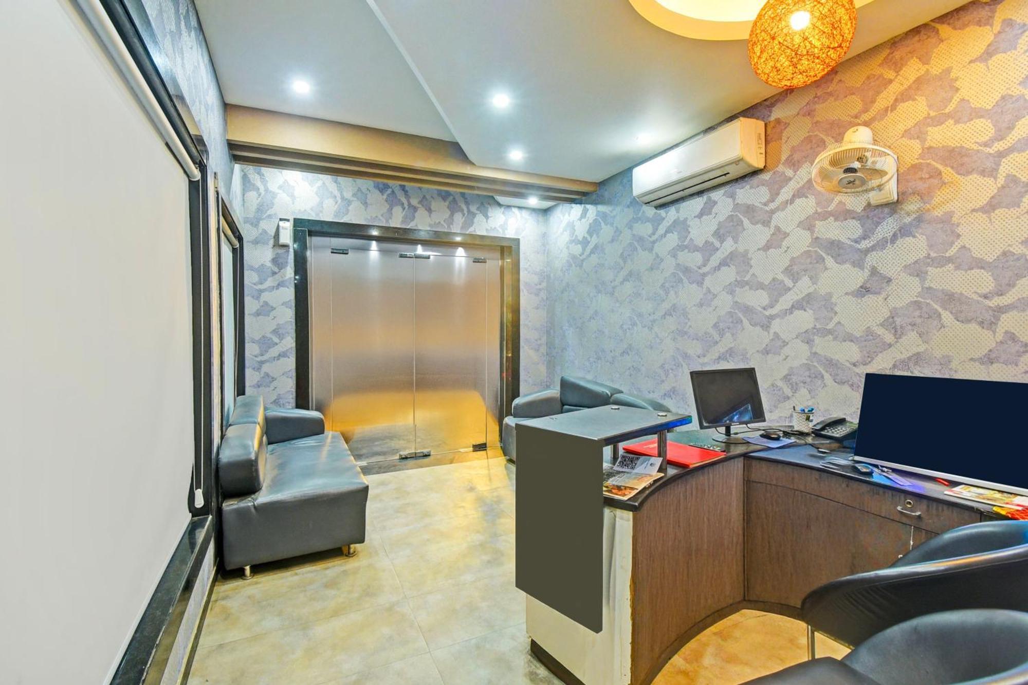 Super Townhouse Amrapali Circle Formerly Hotel Aqua 자이푸르 외부 사진