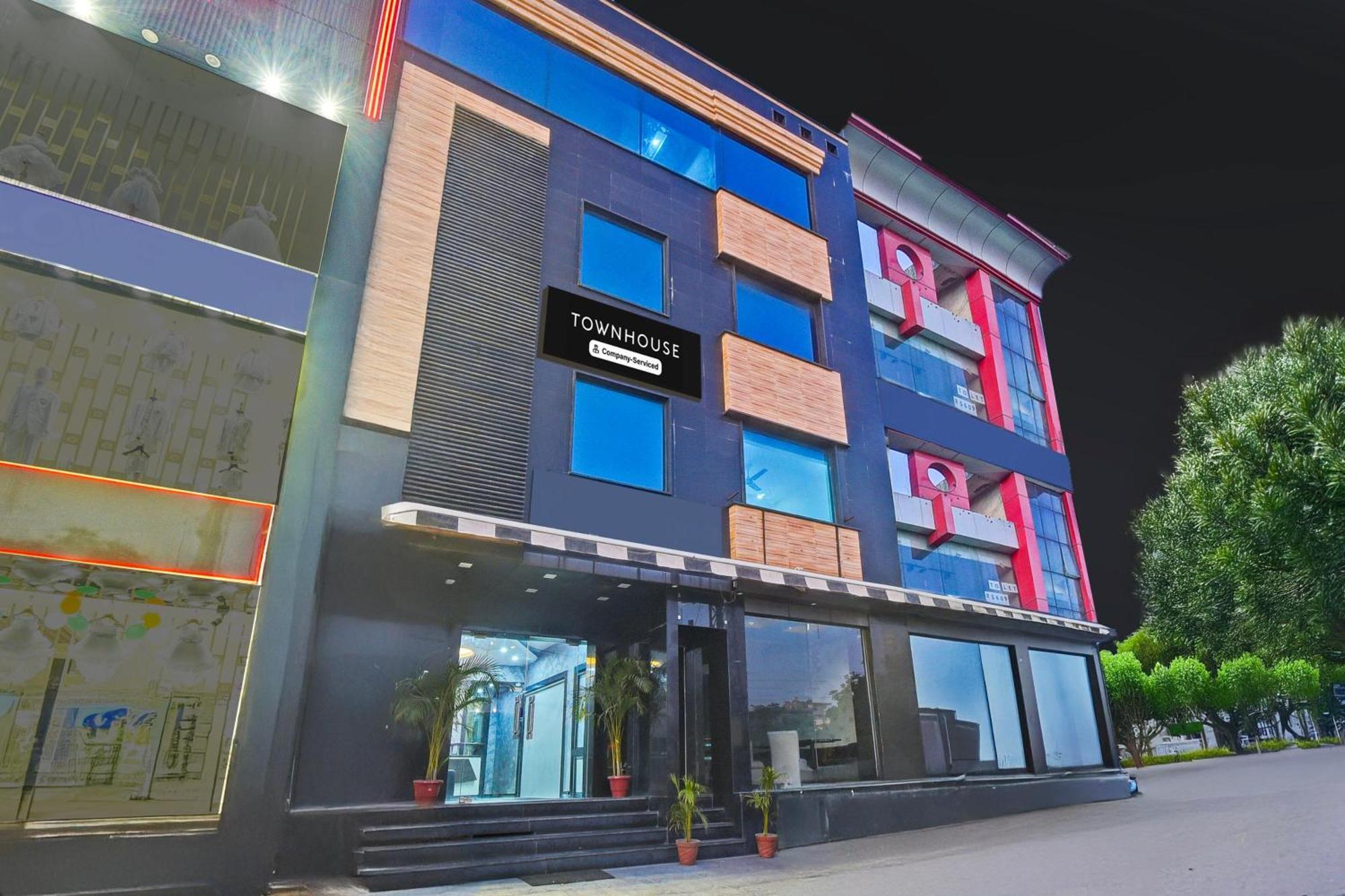 Super Townhouse Amrapali Circle Formerly Hotel Aqua 자이푸르 외부 사진