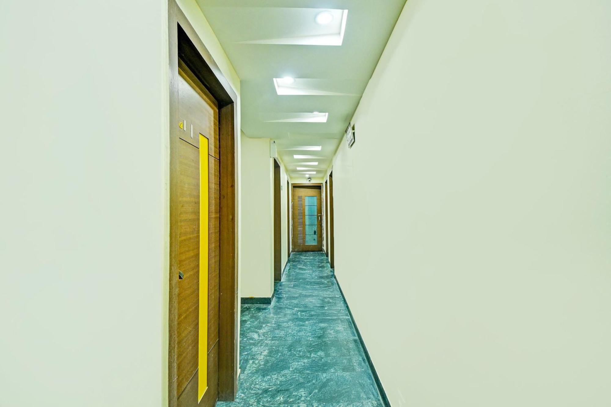 Super Townhouse Amrapali Circle Formerly Hotel Aqua 자이푸르 외부 사진