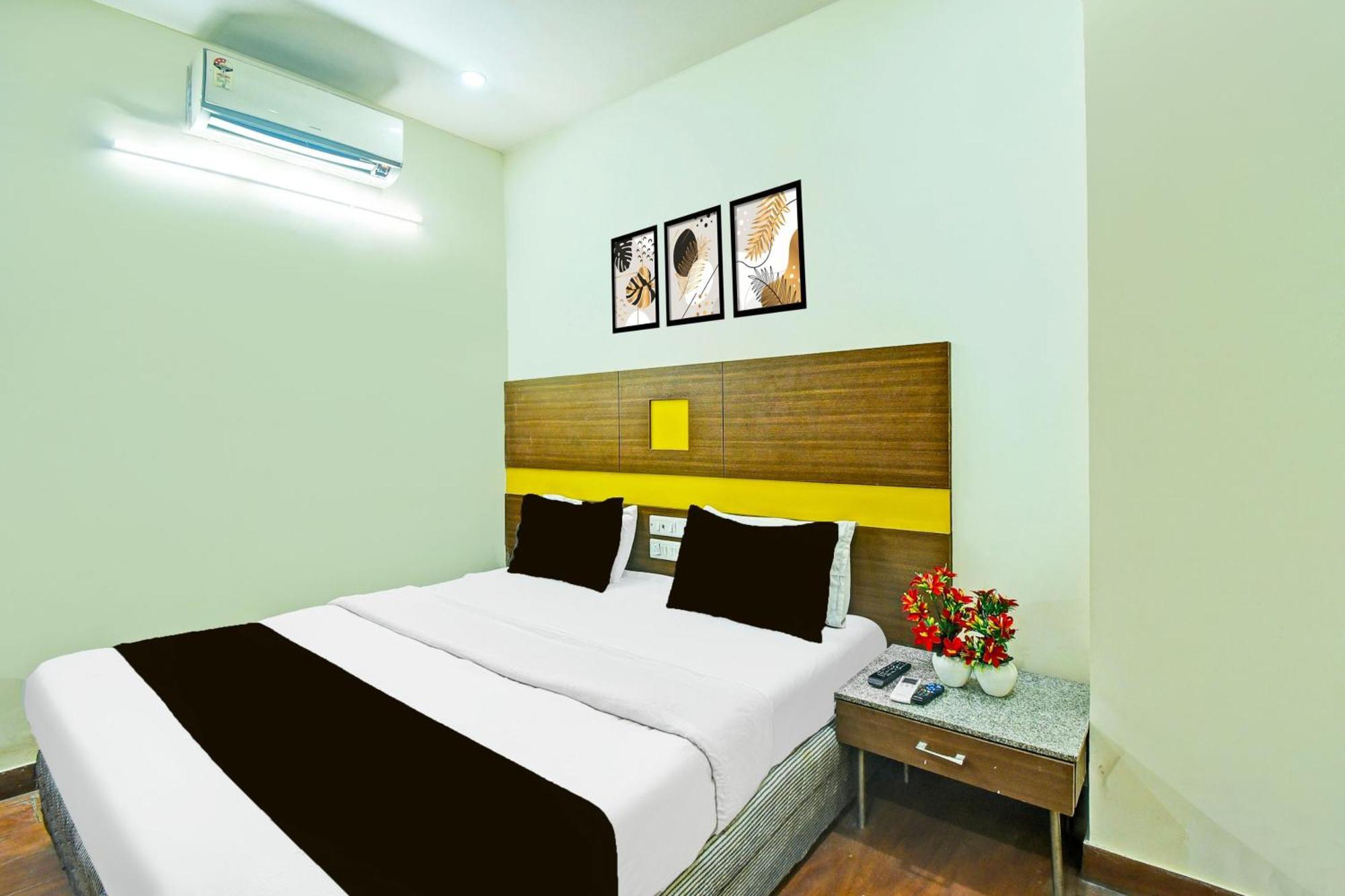 Super Townhouse Amrapali Circle Formerly Hotel Aqua 자이푸르 외부 사진