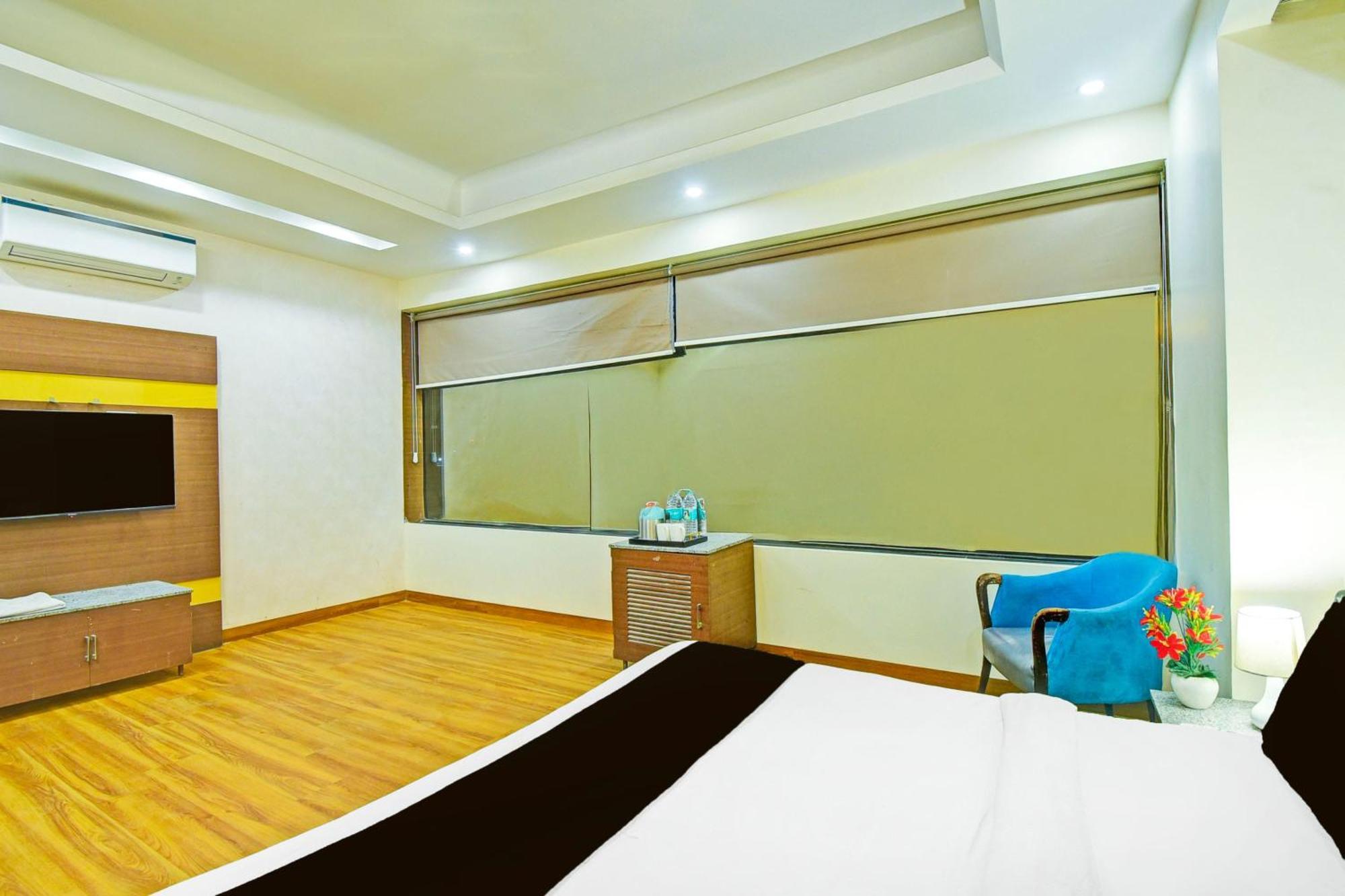 Super Townhouse Amrapali Circle Formerly Hotel Aqua 자이푸르 외부 사진